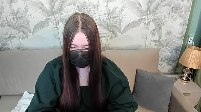 XXX chat uživo modela Alice_Steellee