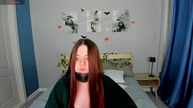 Chatroom XXX en direct de Alice_Steellee