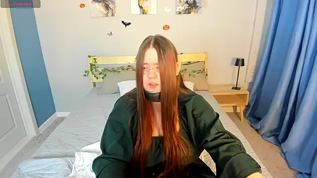 Alice_Steellee: онлайн-секс-чат