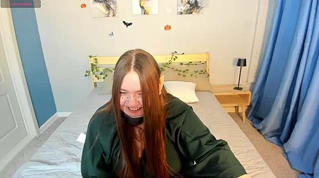 Alice_Steellee Adlı Modelin Canlı XXX Sohbeti