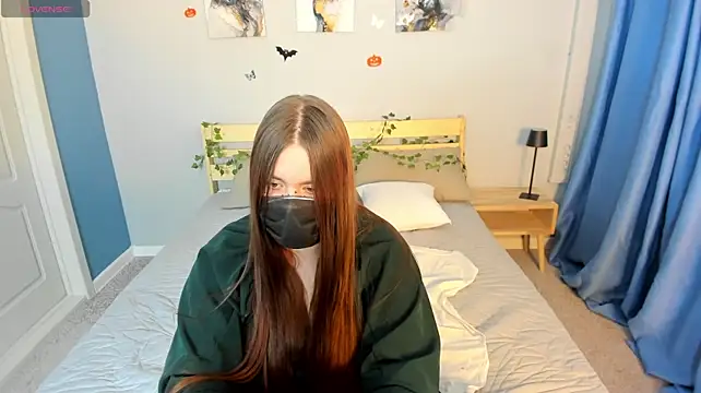 Онлайн чат XXX Alice_Steellee