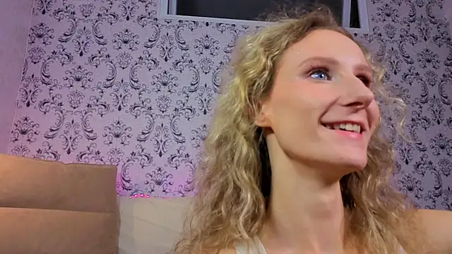 Aria_Pie's Live XXX Chat