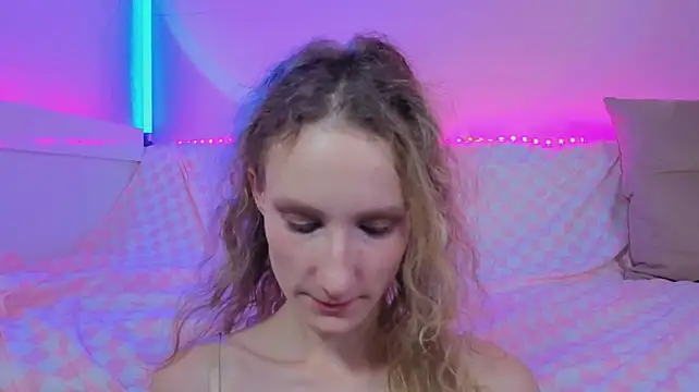 XXX chat uživo modela Aria_Pie