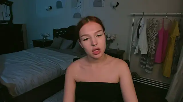 JulyCute Live XXX-chat