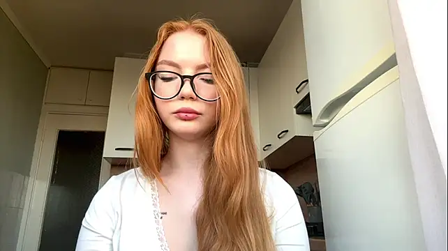 VerniaLayo's Live XXX Chat