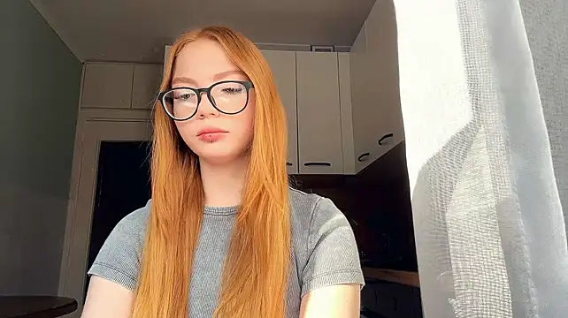 VerniaLayo's Webcam Show