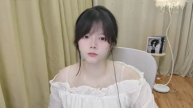 YaYa668866's Live XXX Chat