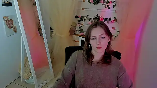 Summer_Lana Adlı Modelin Canlı XXX Sohbeti