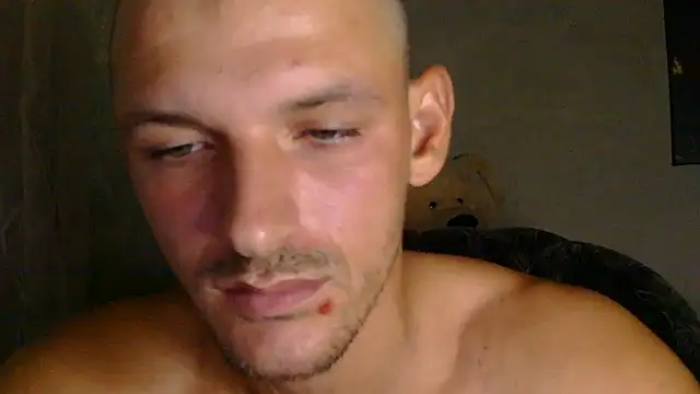 mystertrup Show in webcam