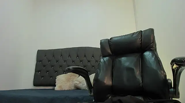 Ethan_Wolf75's Webcam Show