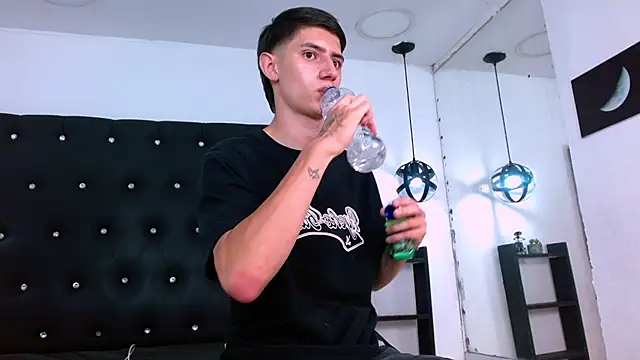 Max_Greys' Webcam Show