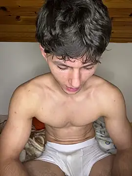 crazyboyy3 Webcamshow