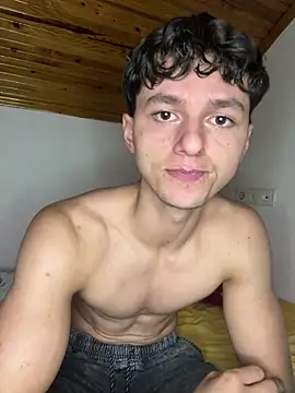 crazyboyy3 Pertunjukan Webcam