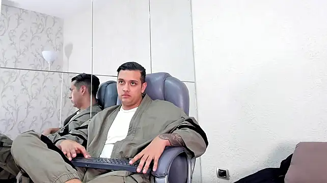 Levi_Boss Webcamshow