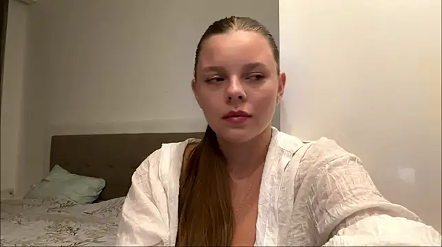 AmieLendor live XXX chat