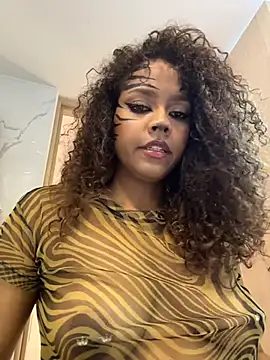 CurlyOopsies' Live XXX Chat