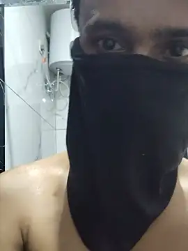 Nikolas_top 在線直播表演