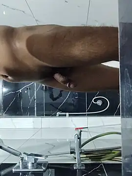 Nikolas_topのウェブカメラショー