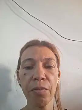 Show webcam de lucy23__sey