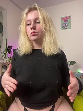 LunnaTick Webcam-Show