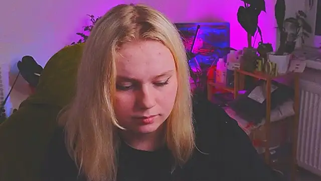 LunnaTick Live XXX-Chat