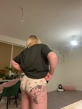 Živý XXX chat LunnaTick