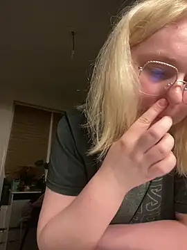 LunnaTick Live XXX-Chat