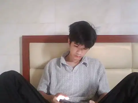 zwc 在線直播表演