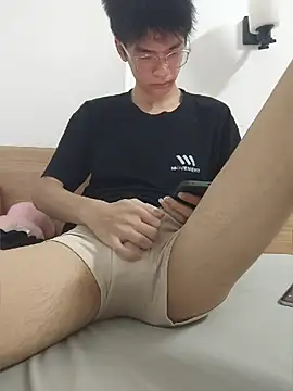 zwc 在線直播表演
