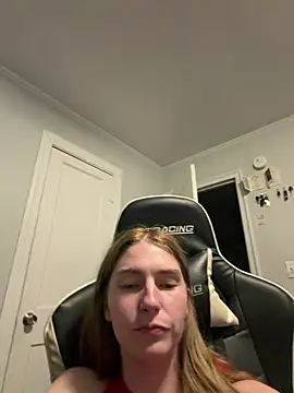 MisCheeks69's Webcam Show