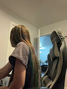 הופעת וובקאם של MisCheeks69