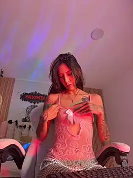 bloodymary07's Live XXX Chat