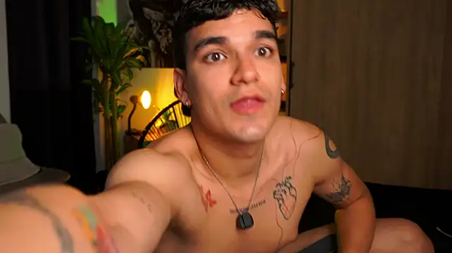 JhonnyCruz_ 网络视讯表演