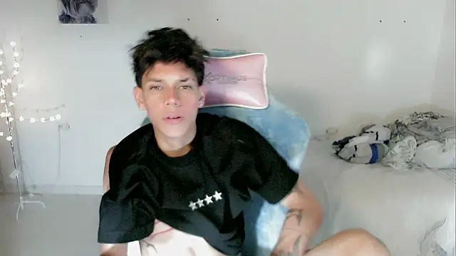 Webkamerová show Gushi_on