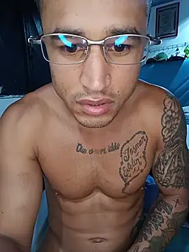 Fitneehotn Webbikameraesitys
