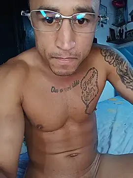 Fitneehot's Webcam Show