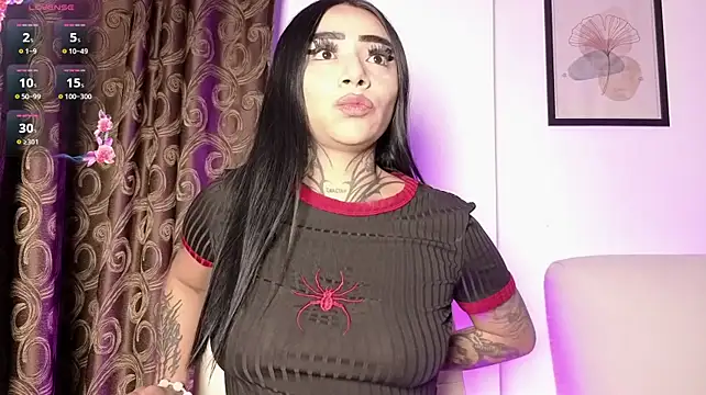 clio_moonn Webbikameraesitys