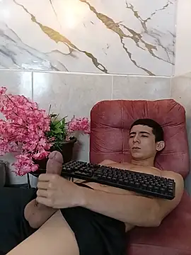 ansel_tafur's Webcam Show