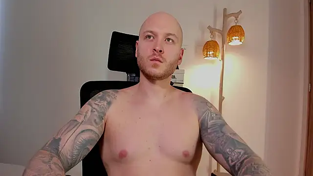 AdamMeyer_10 Webcam show