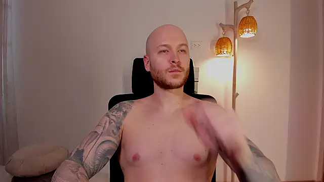 AdamMeyer_10 Adlı Modelin Web Kamerası Şovu