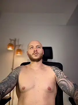 AdamMeyer_10 Webcam-Show
