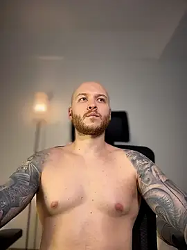 AdamMeyer_10 Webcamshow