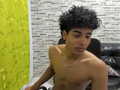 Show modela jean_shark na web-kameri