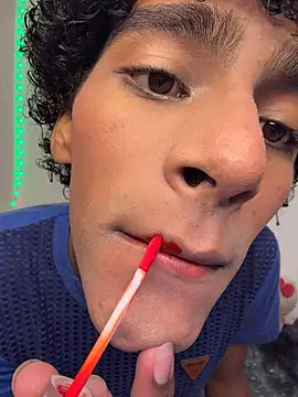 Evans_Femb Webcam-Show
