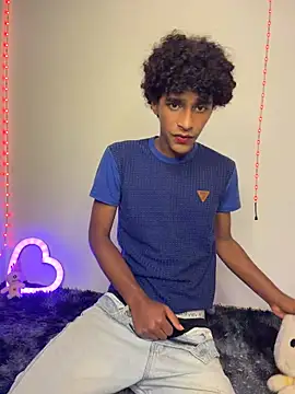 Evans_Femb Webcam-Show