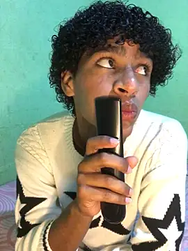 Evans_Femb Webcam-Show