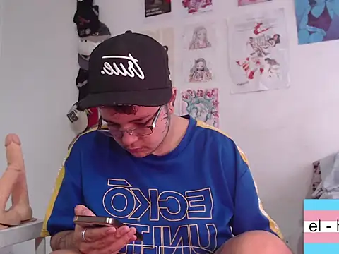 Barkleyscorpion's Webcam Show
