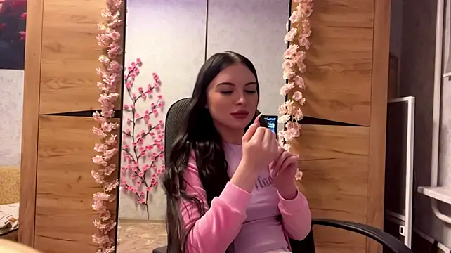 Show modela DagmarGrivas na web-kameri