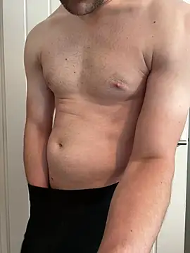 Show modela kyran94 na web-kameri