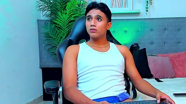 liam_ossa Webcamshow